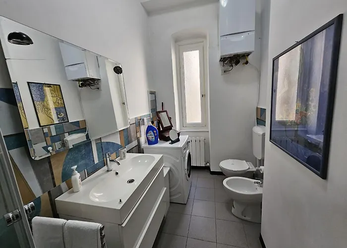Apartment Antiche Memorie-eleganza E Confort-palazzo Gropallo, Brignole *